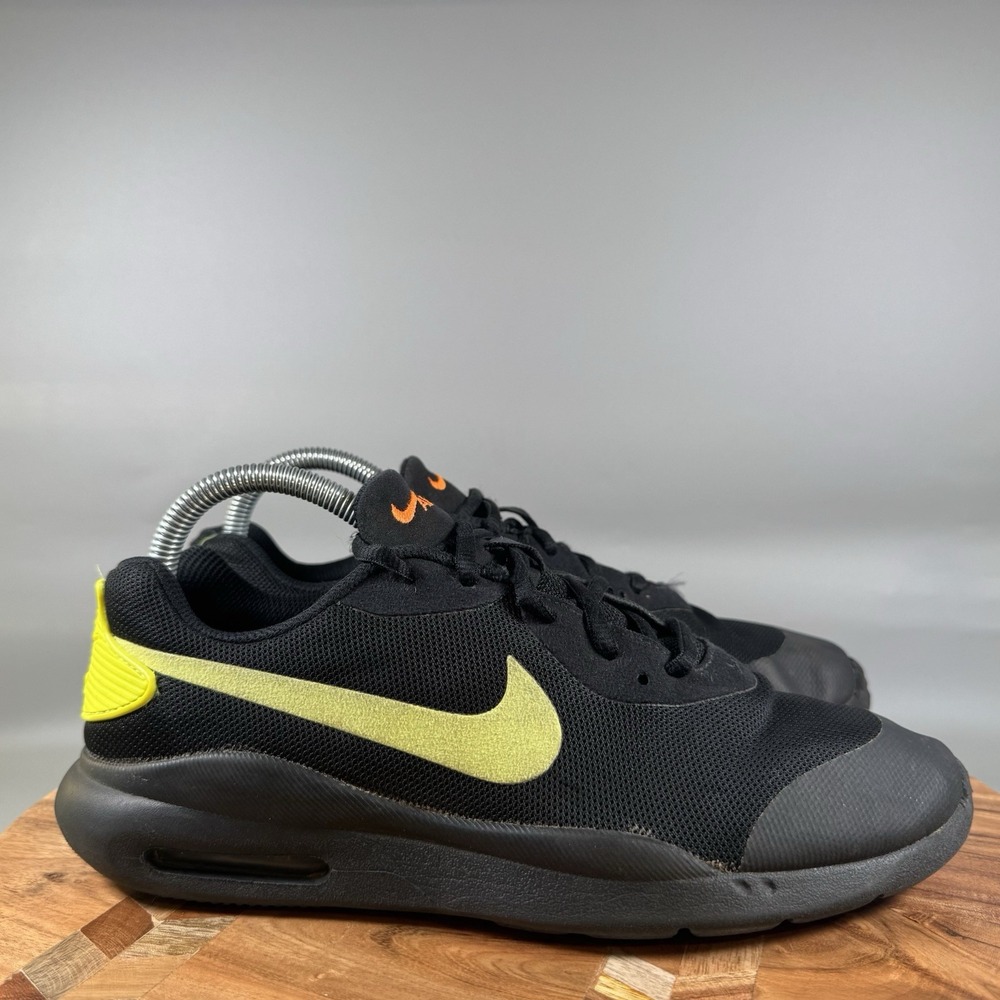 Nike Air Max Oketo "Black Volt" Sneakers AR7419-004 Youth 7 Women's 8.5 Shoes